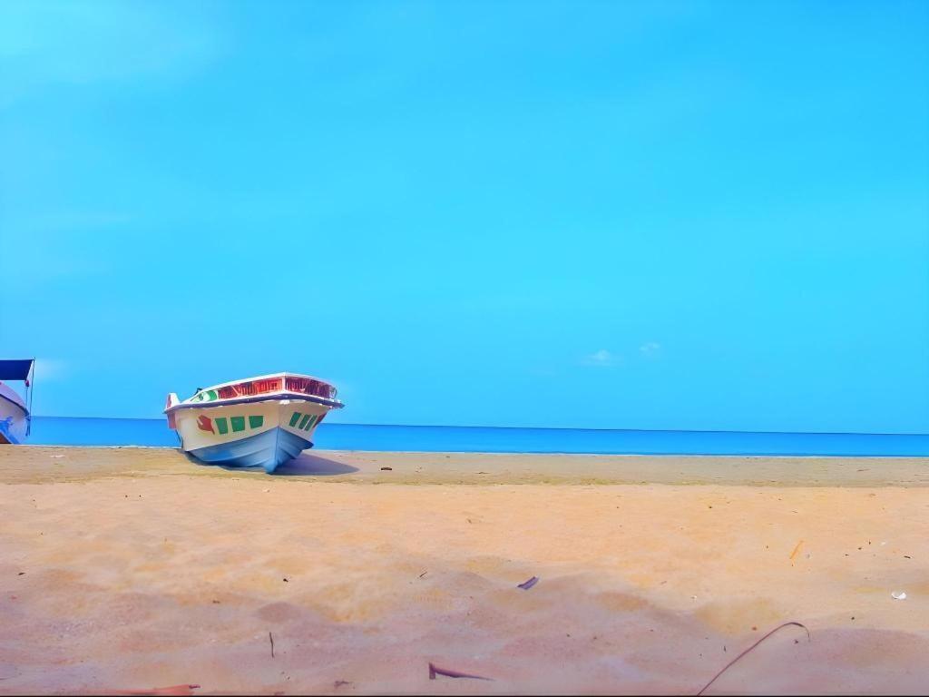 Silver Beach Hotel Trincomalee Luaran gambar