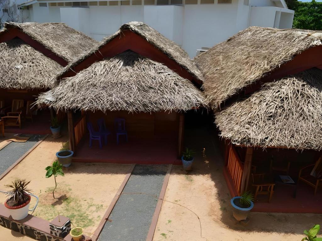 Silver Beach Hotel Trincomalee Luaran gambar