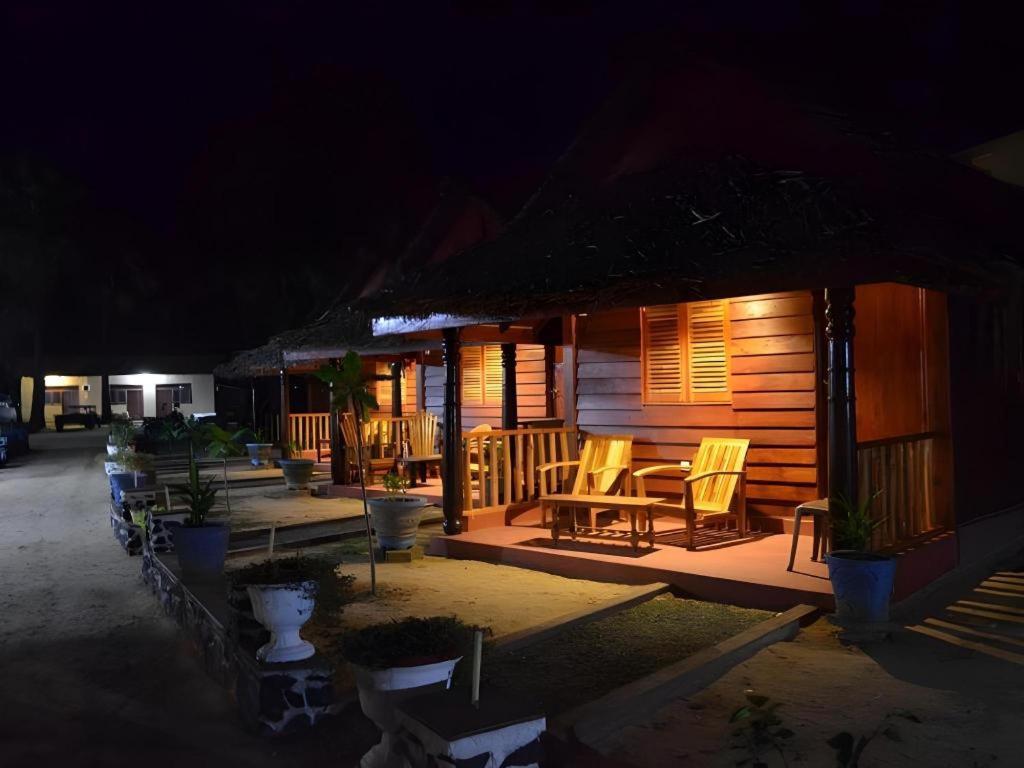 Silver Beach Hotel Trincomalee Luaran gambar